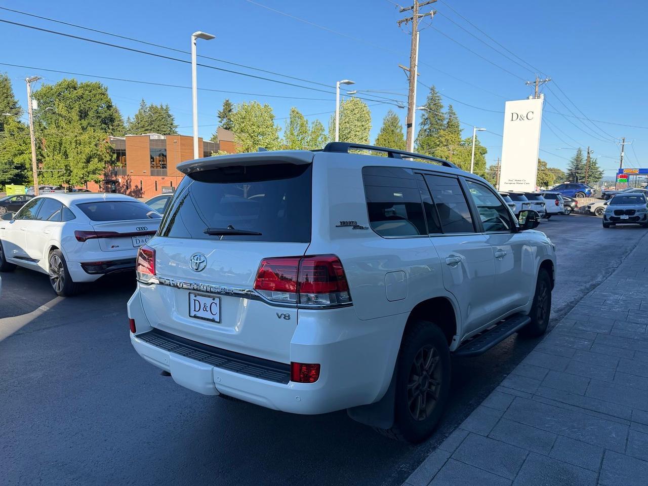 toyota land cruiser 2021 JTMCY7AJ5M4098060 image toyota land cruiser 2021 JTMCY7AJ5M4098060 image